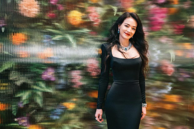 Sắc vóc gợi cảm khó tin của nữ hoàng cảnh nóng Thư Kỳ ở tuổi 46-1