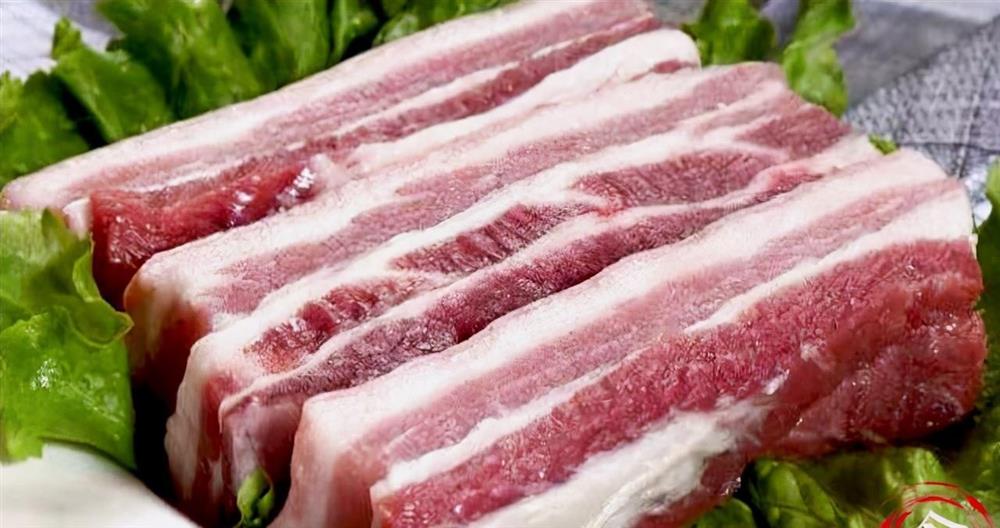 Thật khó phân biệt được thịt lợn tươi và thịt lợn chết? Hãy ghi nhớ 3 điểm này, bạn sẽ dễ dàng biết ngay-1