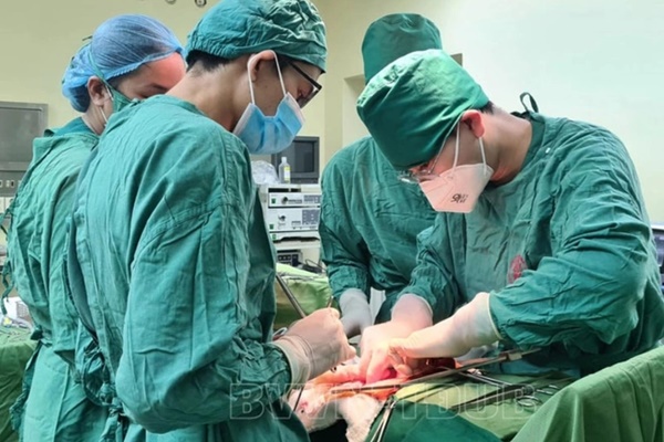 Sai lầm trong chữa ung thư khiến người bệnh trả giá đắt-1