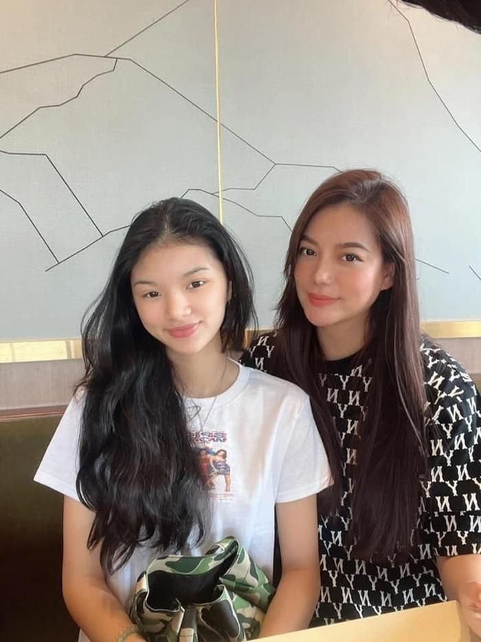 Con gái Trương Ngọc Ánh xinh như mộng ở tuổi trăng tròn, Hoa hậu tương lai là đây chứ đâu-3