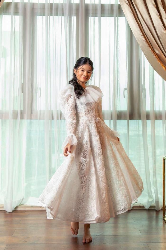 Con gái Trương Ngọc Ánh xinh như mộng ở tuổi trăng tròn, Hoa hậu tương lai là đây chứ đâu-1