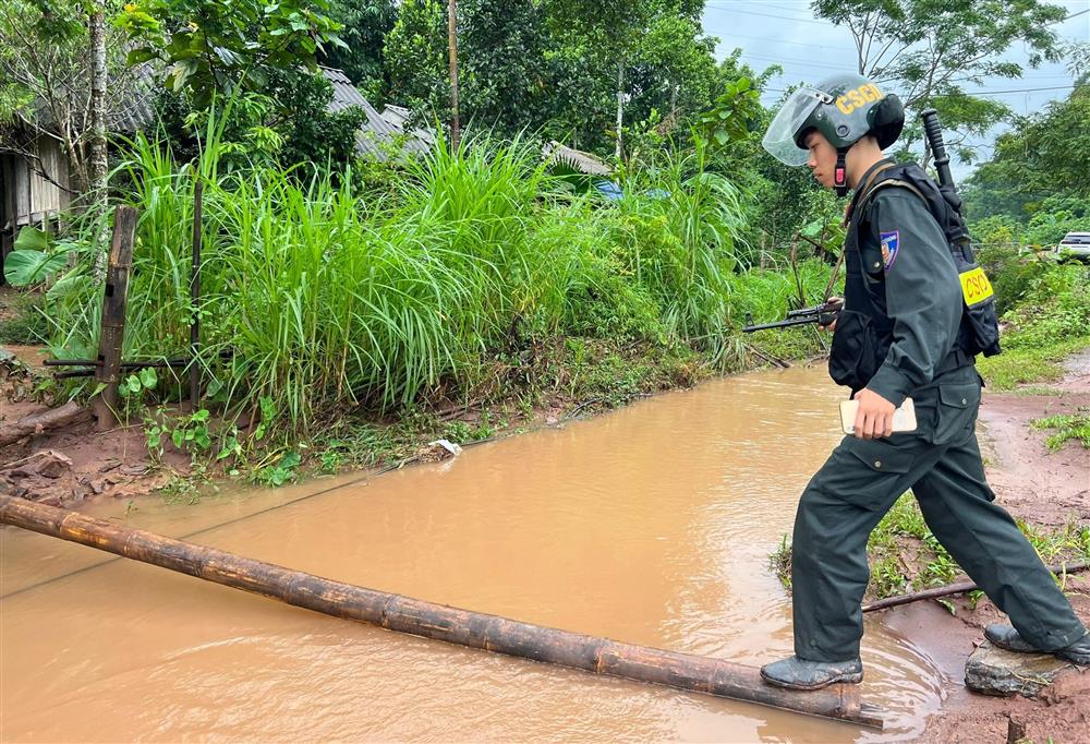 Phút giây sinh tử của nạn nhân trong vụ con rể truy sát 4 người-4