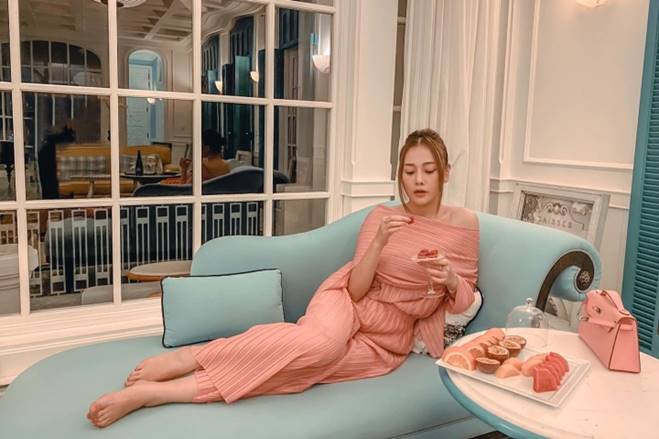 Phương Oanh Quỳnh búp bê giàu có cỡ nào ở tuổi 33?-10