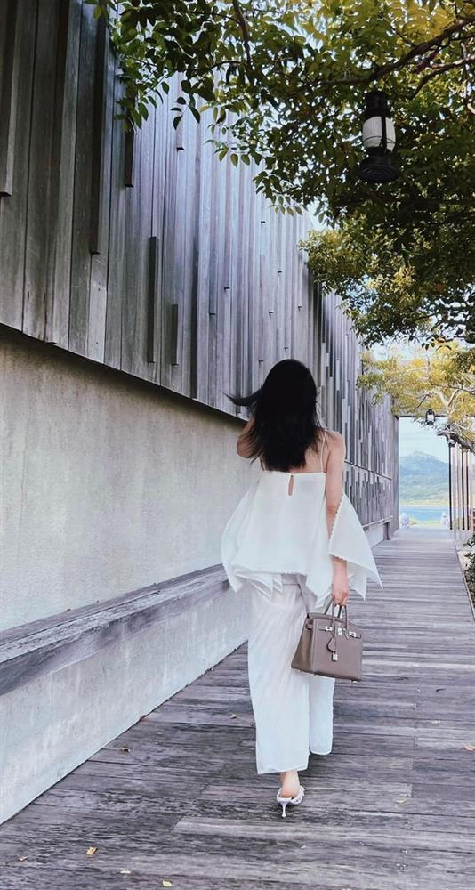 Phương Oanh ngày càng nóng bỏng sau một năm vắng bóng trên màn ảnh nhỏ-5