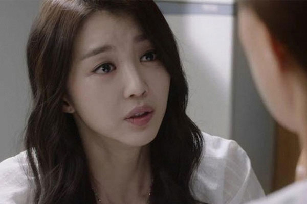 Mẹ chồng đến ở chung còn mang theo gia đình em trai chồng, tưởng vui vẻ ai ngờ khiến cả nhà tan nát-1