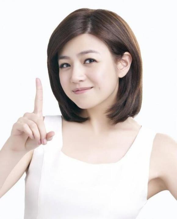 Phụ nữ nên cố gắng đừng để tóc dài ở độ tuổi 40 và 50, hãy thử 3 kiểu tóc này, khí chất và giảm tuổi tác-10