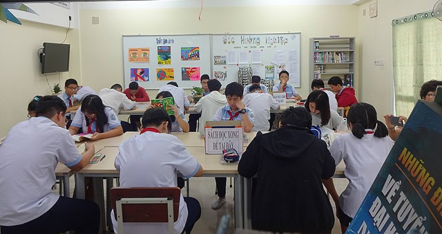 Sách giáo khoa dùng chung: Chưa thể triển khai đại trà-1