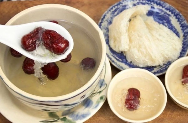 Phương Oanh thường xuyên ăn món đắt đỏ này để có làn da như tuổi 18, vài lưu ý khi áp dụng theo-3