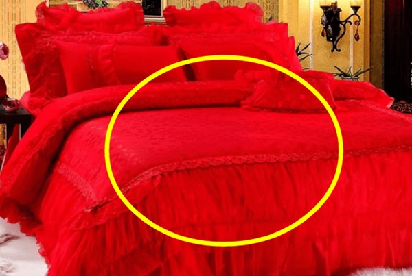 Thì ra màu chăn trong phòng ngủ cũng liên quan đến phong thủy, nếu chọn không đúng sẽ ảnh hưởng đến sức khỏe, tài vận kém-1