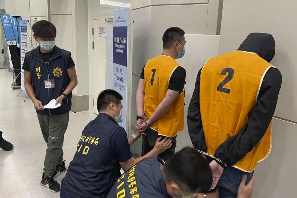 Người đàn ông Campuchia tử vong do cửa lò hỏa táng bay trúng đầu-2