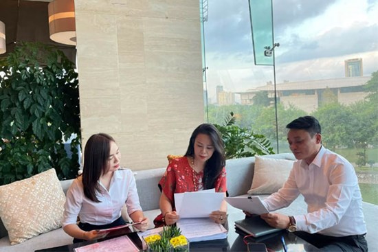 Luật sư của vợ shark Bình tiết lộ điều bất ngờ về giấy 