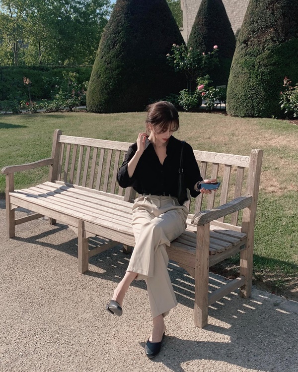 12 set đồ chứng minh bạn nhất định phải có một đôi giày màu đen để mặc gì cũng sang trọng-3