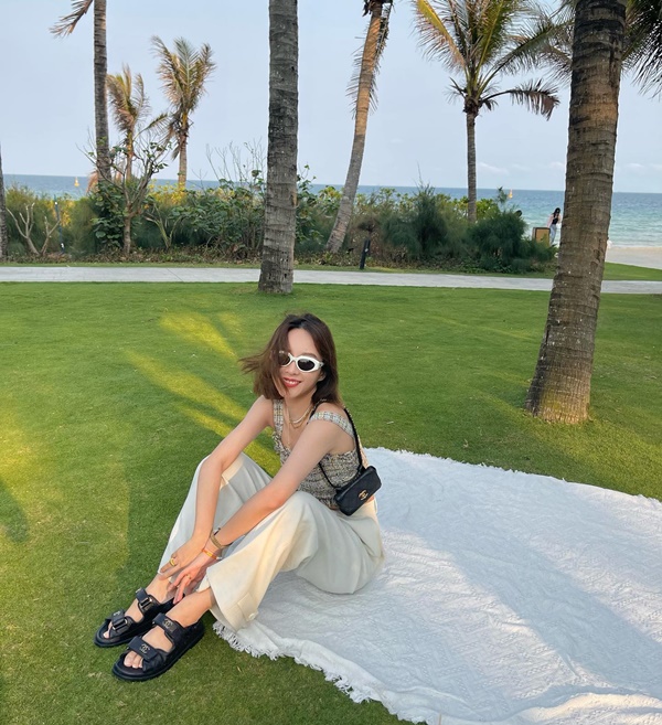 12 set đồ chứng minh bạn nhất định phải có một đôi giày màu đen để mặc gì cũng sang trọng-5