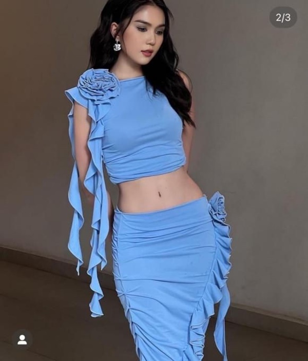 Ngọc Trinh đổi mới phong cách liên tục: Bánh bèo đến cá tính đủ cả nhưng vẫn không quên khoe triệt để điểm ăn tiền này-4