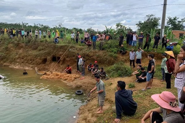 Đắk Lắk: 2 anh em sinh đôi chết đuối thương tâm-1