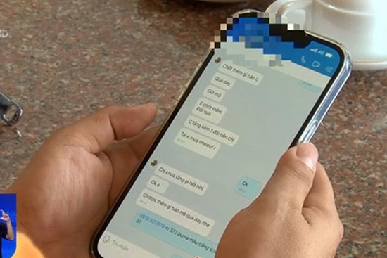 Bị lừa hơn 8 tỷ đồng chỉ vì một phút cả tin