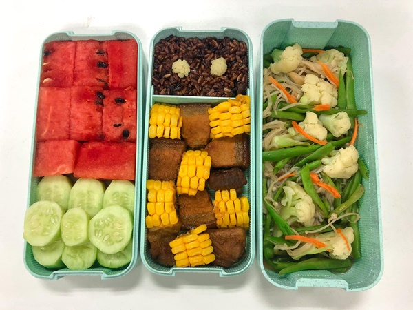 9x đi làm vì đam mê nấu lunchbox, đồ ăn healthy lành mạnh, chị em văn phòng hết lời khen ngợi-3