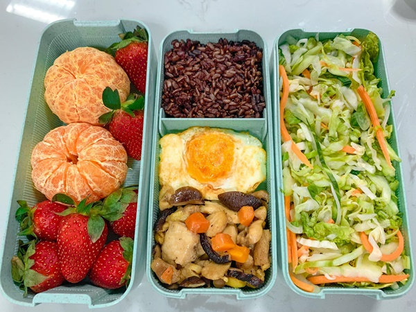 9x đi làm vì đam mê nấu lunchbox, đồ ăn healthy lành mạnh, chị em văn phòng hết lời khen ngợi-12