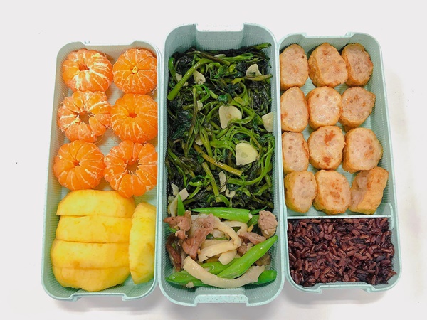 9x đi làm vì đam mê nấu lunchbox, đồ ăn healthy lành mạnh, chị em văn phòng hết lời khen ngợi - Ảnh 17.