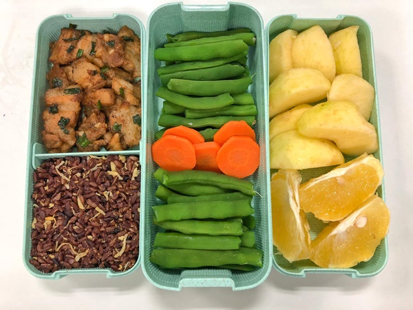 9x đi làm vì đam mê nấu lunchbox, đồ ăn healthy lành mạnh, chị em văn phòng hết lời khen ngợi-19