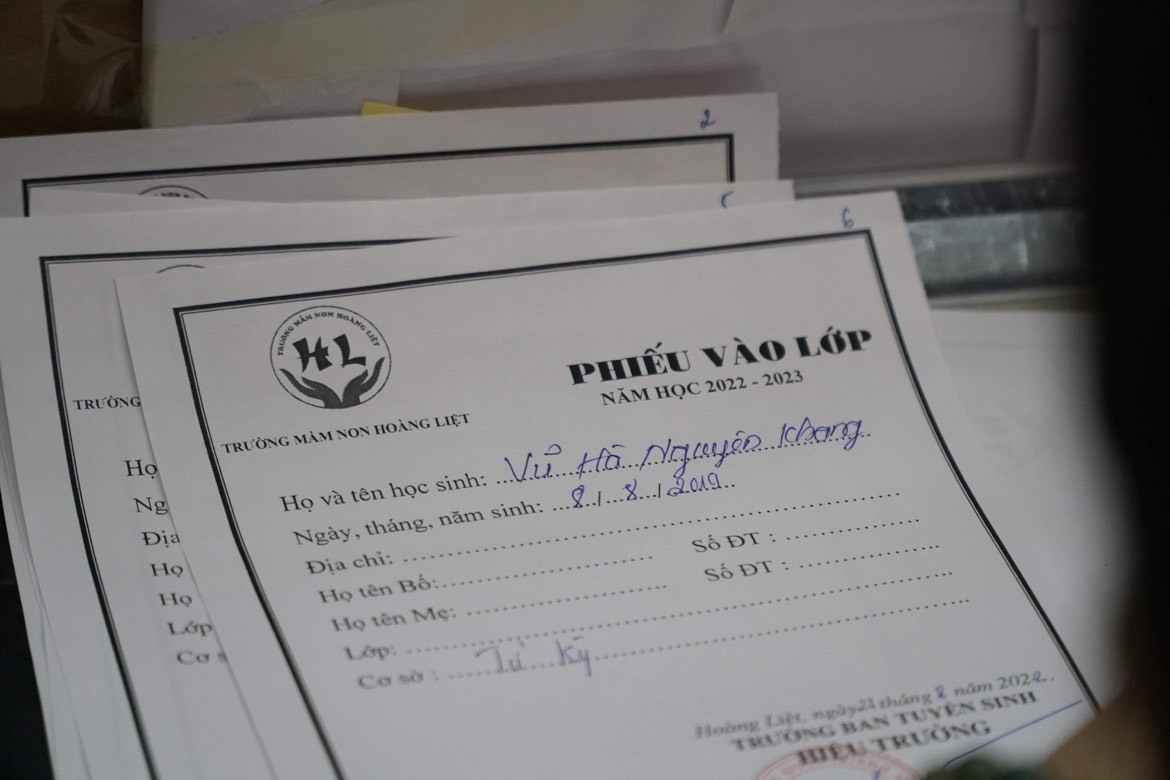 Bốc thăm phải vé không trúng tuyển: Rớm nước mắt lo con thất học-3