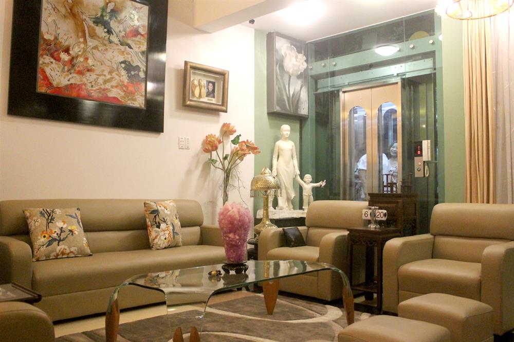 Bức tượng trong ngôi nhà hơn 50 năm tuổi trưng bày hàng trăm tượng Phật của NSND Kim Cương có gì đặc biệt?-3