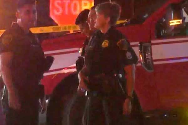 Mỹ: Phóng hỏa rồi xả súng bắn chết những người chạy ra-4