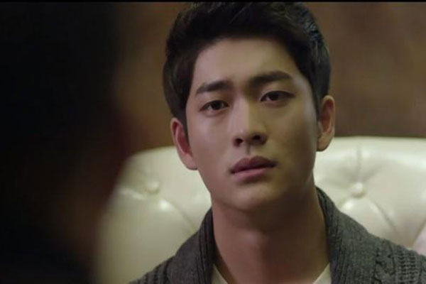 Luôn tự hào kiếm được nhiều tiền, tôi tái mặt khi tình cờ nghe cuộc trò chuyện của sếp với anh vợ-1