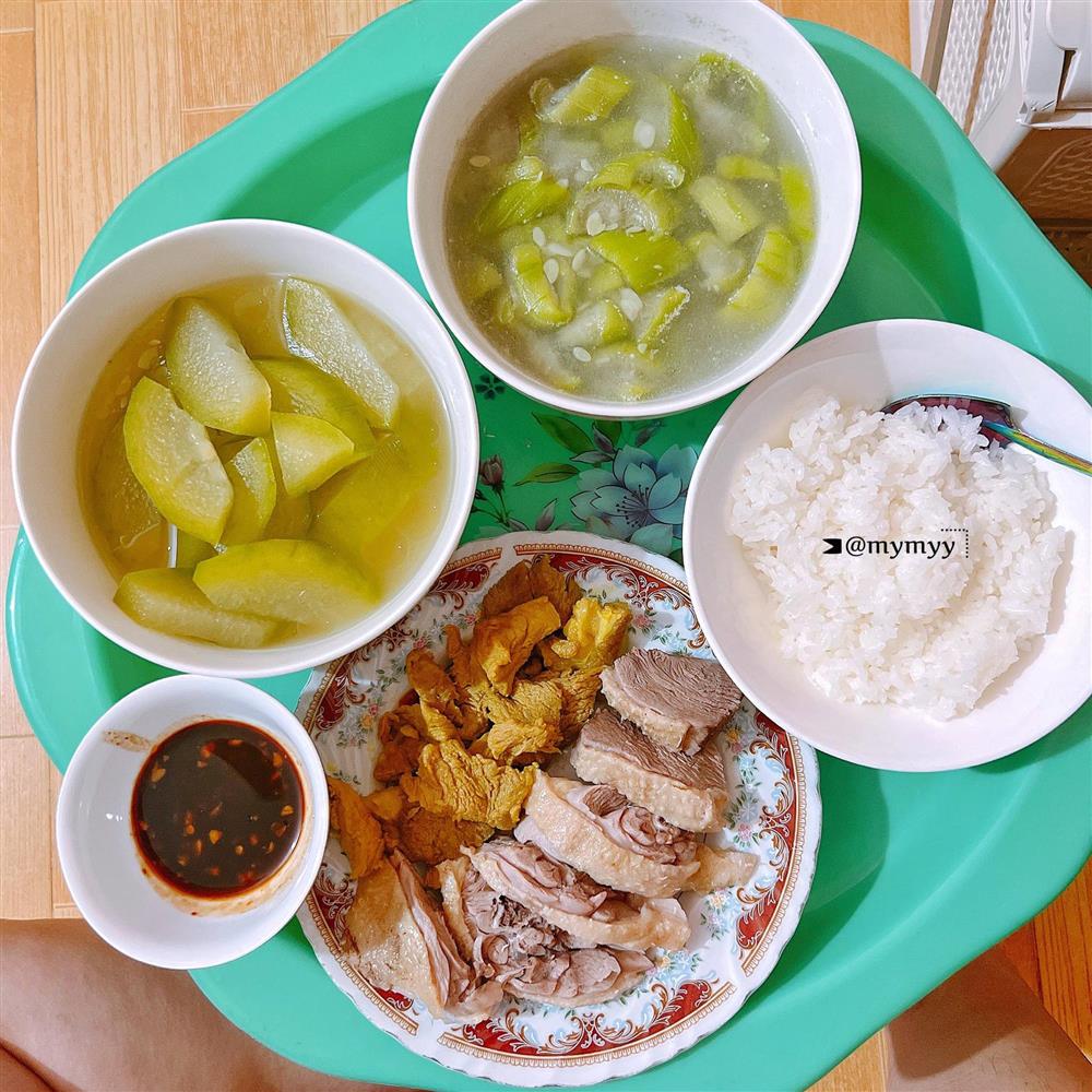 Loạt mâm cơm cữ ngon lành, đầy đủ dinh dưỡng của mẹ bỉm sữa khiến dân mạng trầm trồ-21