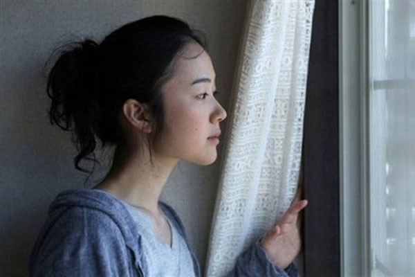 Có nằm mơ vợ trẻ cũng không thể nghĩ rằng chồng làm nghề này để phục vụ các quý bà đổi lấy tiền-1