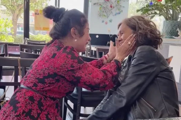 Kim Ngân trong đoạn phỏng vấn khi chưa mất trí hẳn: Nhan sắc mặn mà và cách ăn nói sang chảnh-9