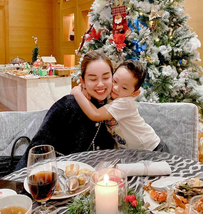 Ly Kute hiếm hoi khoe eo, phát sốt body tình cũ Mạc Hồng Quân-3