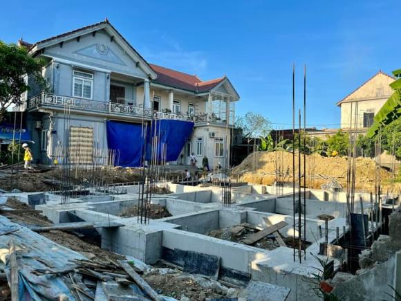 Ca sĩ Phạm Phương Thảo xây biệt thự hoành tráng ở quê-1