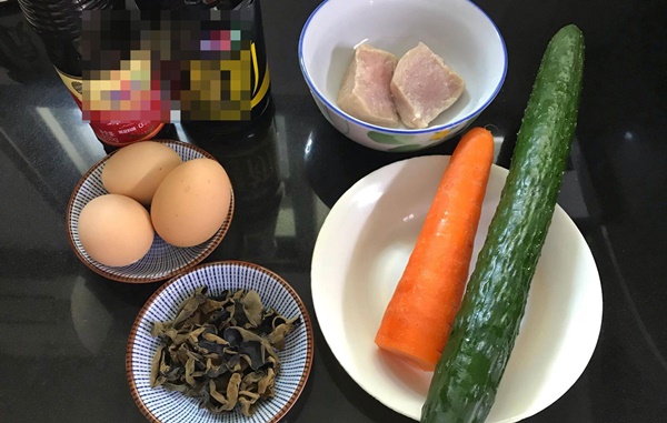 Lấy 5 loại thực phẩm này xào cùng nhau, vừa bổ dưỡng lại ngon miệng, ai ăn cũng hết lời khen ngợi-3