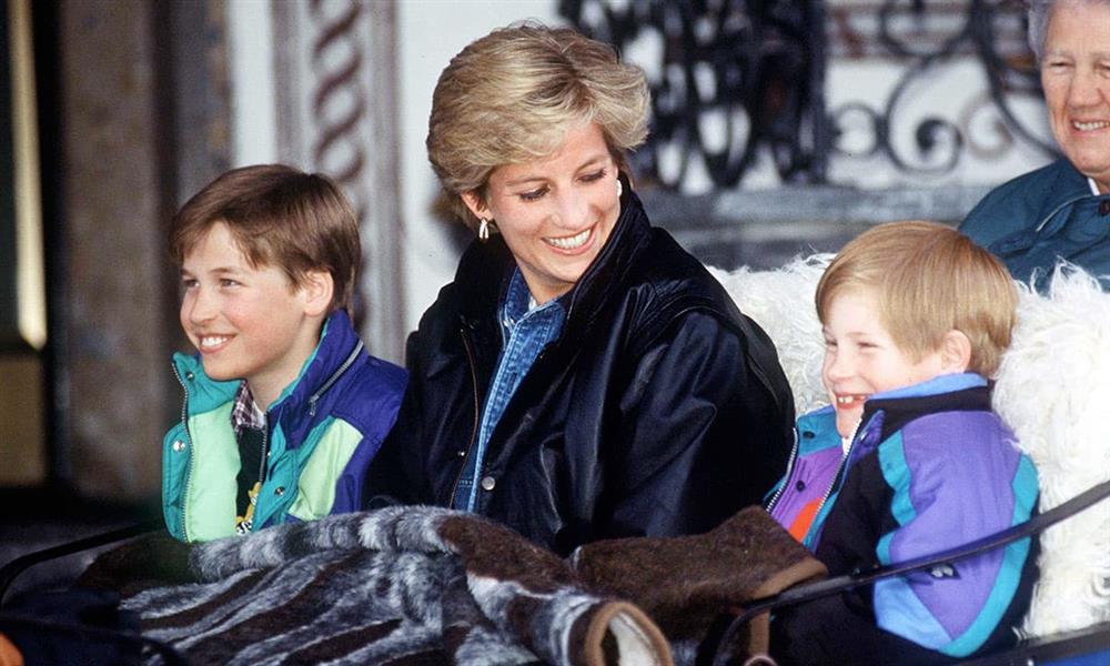 25 năm trôi qua, sự ra đi của Công nương Diana vẫn là nỗi ám ảnh với những người ở lại-19