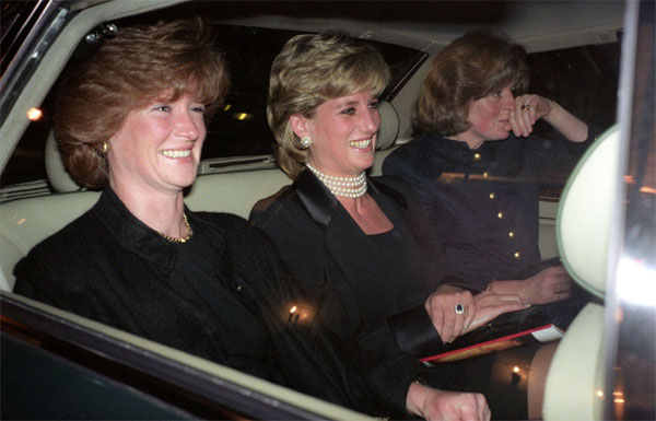 25 năm trôi qua, sự ra đi của Công nương Diana vẫn là nỗi ám ảnh với những người ở lại-11