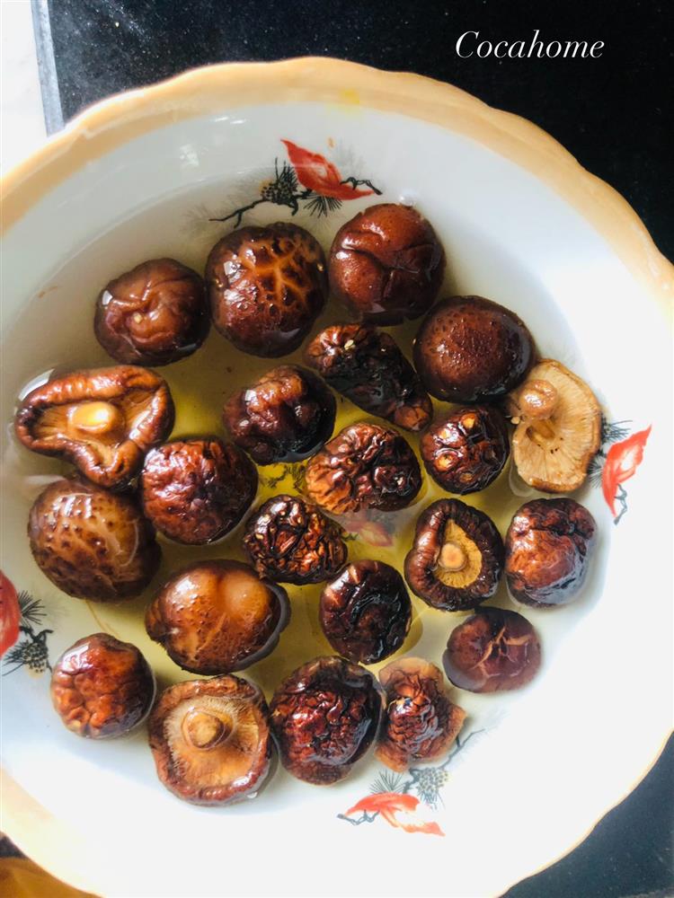 Muốn hầm chân giò nhanh mềm, da săn đừng bỏ qua bước này-2