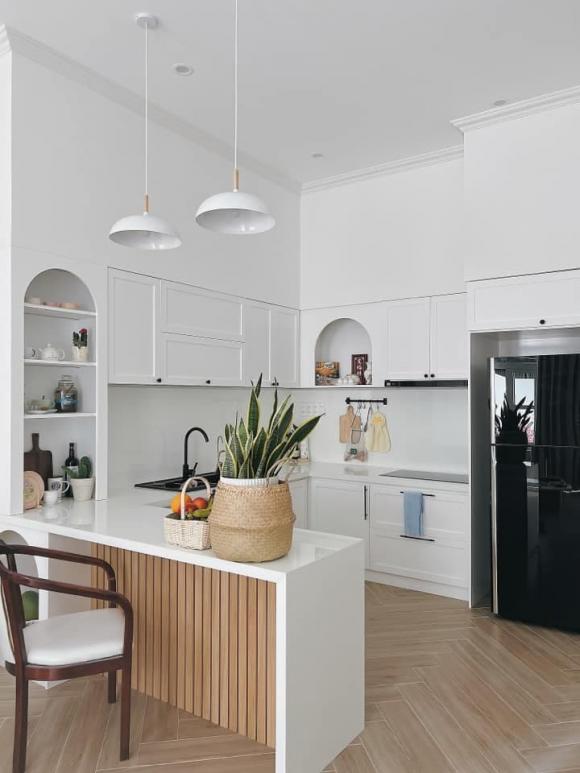 Đau lòng trước cảnh nhà dột, bố mang 10 chiếc thau đi hứng nước, cô gái quyết xây nhà khang trang để báo hiếu-9