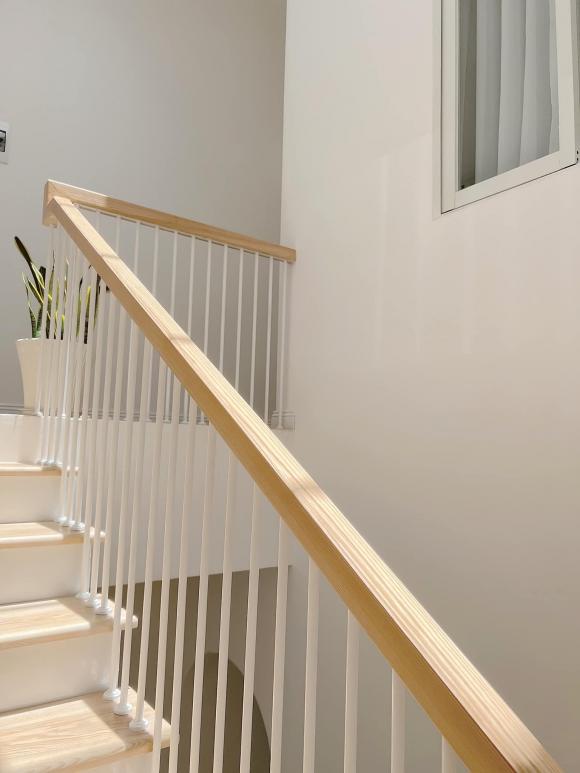 Đau lòng trước cảnh nhà dột, bố mang 10 chiếc thau đi hứng nước, cô gái quyết xây nhà khang trang để báo hiếu-17