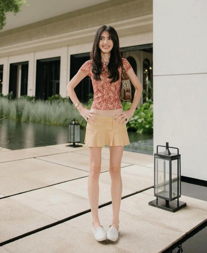 Hậu giảm cân quá đà, nhan sắc của bạn gái Sơn Tùng khiến netizen tranh cãi-5