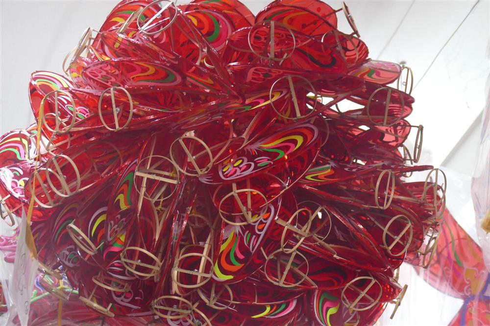 Xóm lồng đèn lớn nhất TPHCM nhộn nhịp trước Tết Trung thu-3