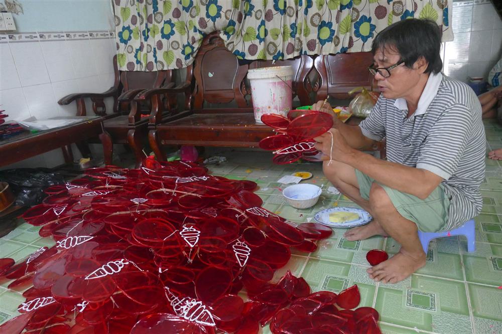 Xóm lồng đèn lớn nhất TPHCM nhộn nhịp trước Tết Trung thu-7