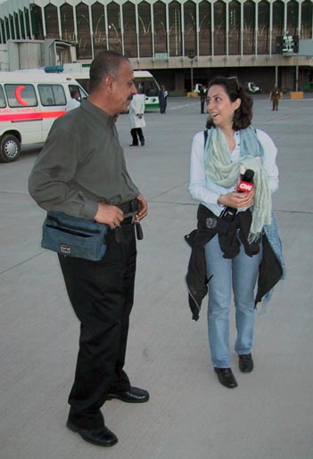 Nàng dâu đặc biệt của hoàng gia Jordan: Từ nhà báo nổi tiếng thành Công nương vạn người mê-4