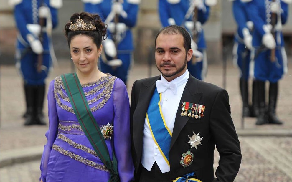 Nàng dâu đặc biệt của hoàng gia Jordan: Từ nhà báo nổi tiếng thành Công nương vạn người mê-12