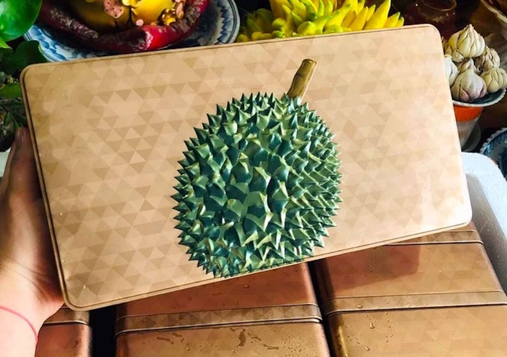 Bánh trung thu sầu riêng gần 2 triệu đồng, nhà giàu chi tiền ăn sang-1