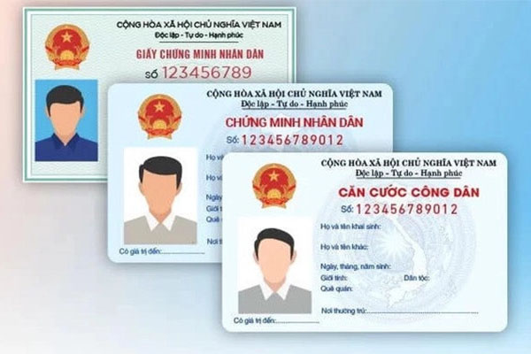 Lạnh gáy ‘phượt thủ’ lao xuống vực khi ôm cua trên đèo Hải Vân-2
