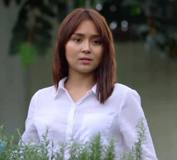 Sau đám cưới, mẹ chồng bất ngờ vào xin lại số vàng đã trao và cái kết khiến tôi không khỏi choáng váng-1