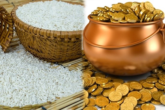 Thầy phong thuỷ nói: Đặt hũ gạo trúng “cung tài lộc”, tiền cứ vơi lại đầy lên trong chớp mắt