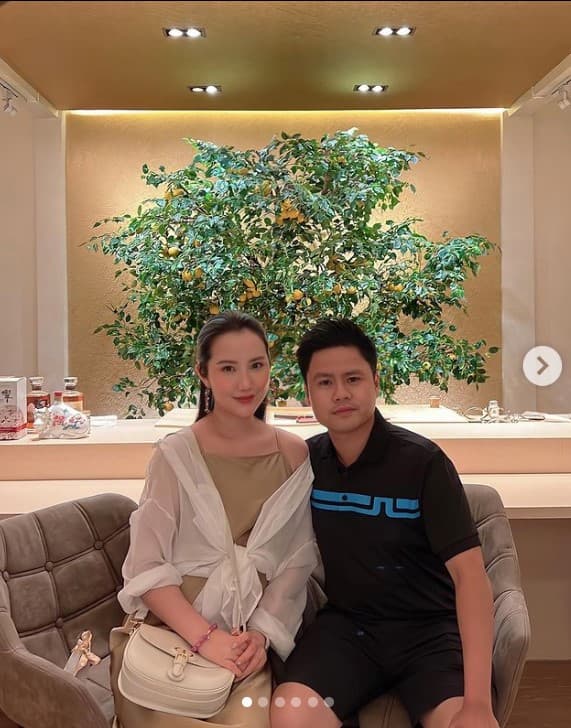 Primmy Trương gợi cảm đi du lịch, dành lời khen cho chồng - Tổng giám đốc Phan Thành vì điều này!-4