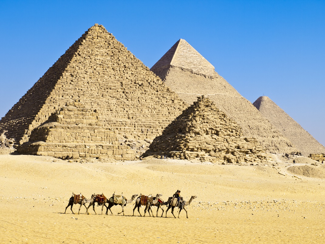 Làm cách nào người Ai Cập cổ di chuyển hàng tấn đá xây kim tự tháp?-1